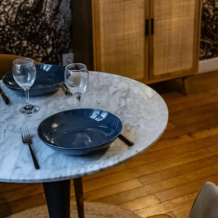 Au Coeur De * ديجون