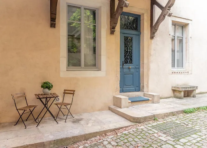 Au Coeur De شقة *