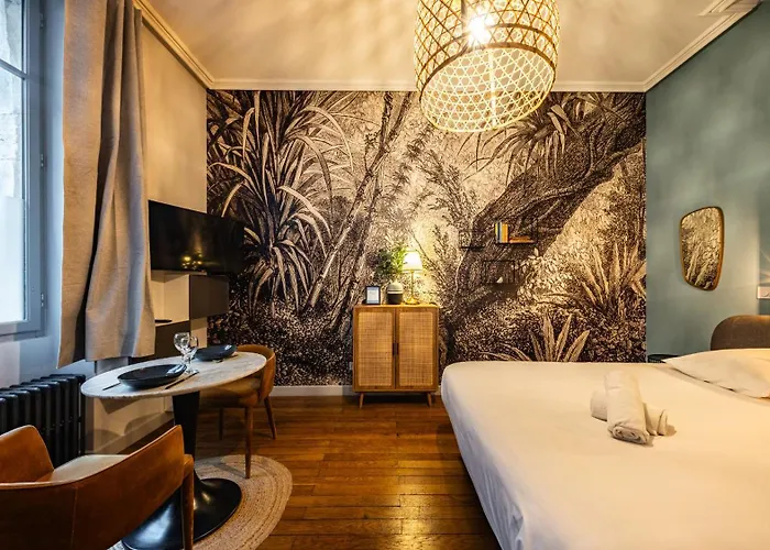 شقة Au Coeur De ديجون